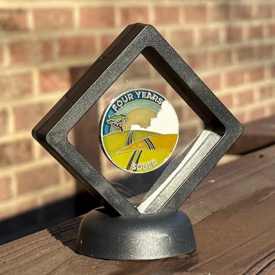 Four Years Sober sobriety coin - The Achieve Mint